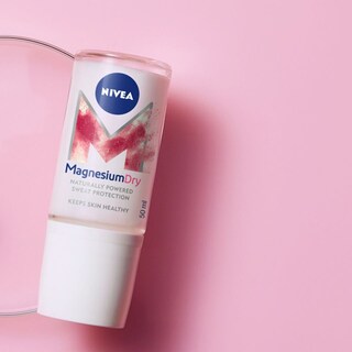 NIVEA | Αποσμητικό Roll On Magnesium Dry Original 50ml