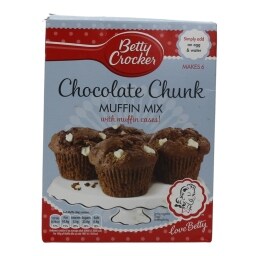 BETTY CROCKER | ΜΕΙΓΜΑ ΓΙΑ MUFFIN ΜΕ ΚΟΜΜΑΤΙΑ ΣΟΚΟΛΑΤΑΣ 335 GR
