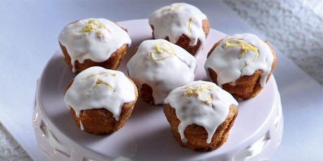 Μάφινς καρότου με γλάσο λεμονιού