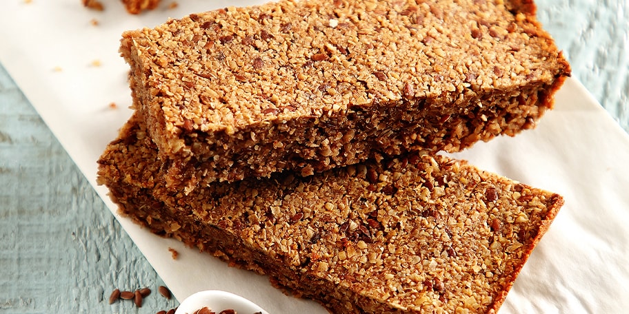 Σπιτικές μαλακές μπάρες με μήλο, καρύδι, μέλι και λάδι καρύδας