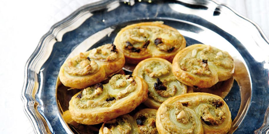 Παλμιέ με σφολιάτα και πέστο ρόκας