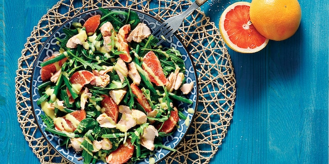 Σαλάτα με σολομό και γκρέιπφρουτ