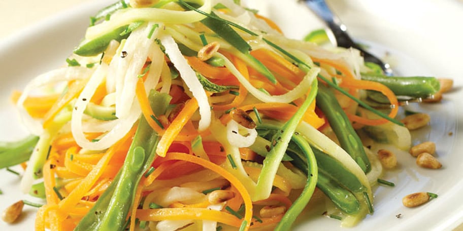 Σαλάτα από ταλιατέλες λαχανικών