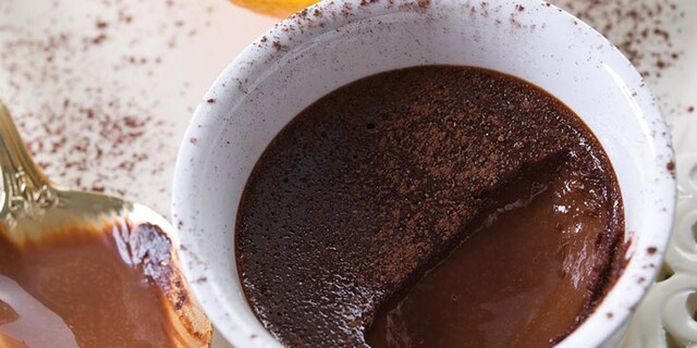 Crème chocolat με πορτοκάλι και cointreau