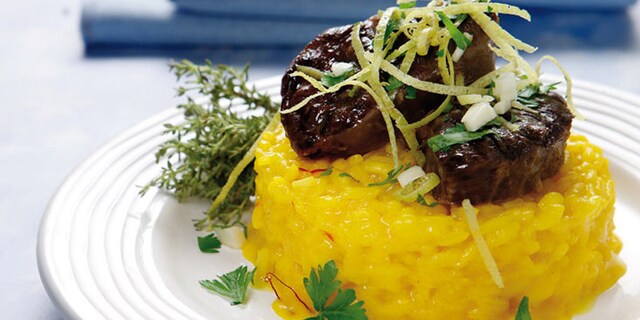 Οσομπούκο μιλανέζε με ριζότο