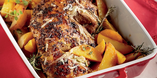 Κρασάτες πατάτες με καπνιστή πάπρικα και ρίγανη