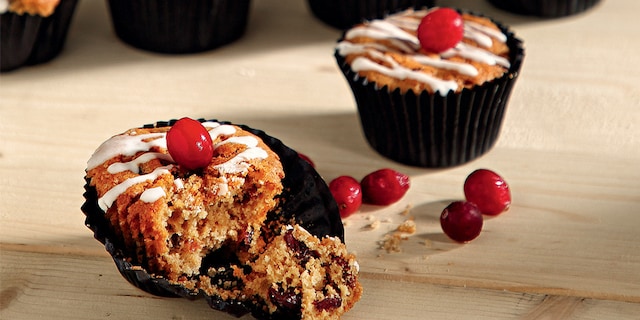 Μάφινς χριστουγεννιάτικα με μπαχαρικά και αποξηραμένα φρούτα