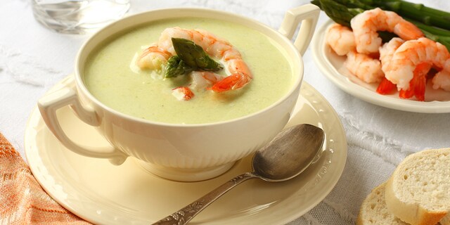 Πράσινη σούπα με γαρίδες και κάρυ