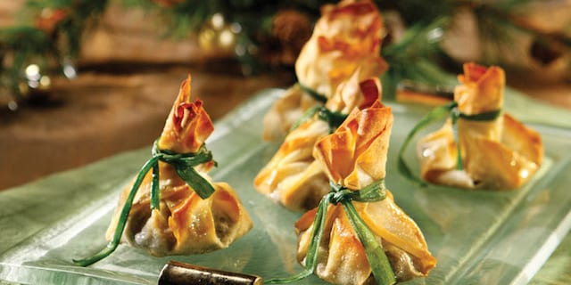 Πουγκάκια με μανιτάρια και κοτόπουλο