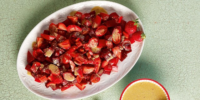 Σαλάτα «φουλ στο κόκκινο»