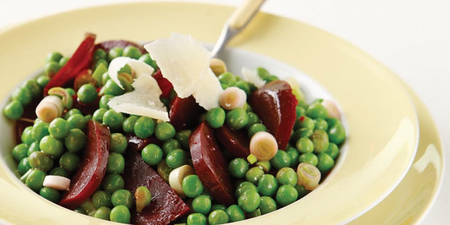 Σαλάτα με παντζάρια και αρακά