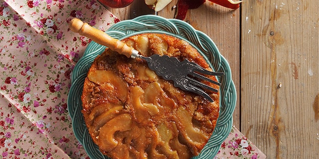 Αναποδογυρισμένη μηλόπιτα