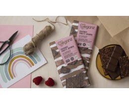 VEGANZ | Σοκολάτα Bio Καρύδα Βατόμουρα & Quinoa 80g