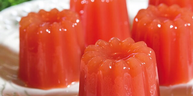 Ζελέ με σαγκουίνι και καμπάρι