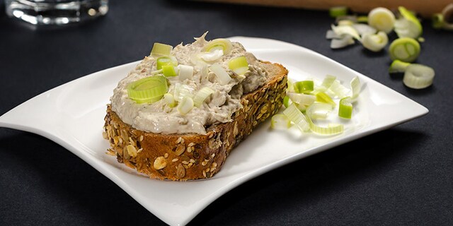 Δροσερό ντίπ με Ρικότα και φρέσκο κρεμμυδάκι