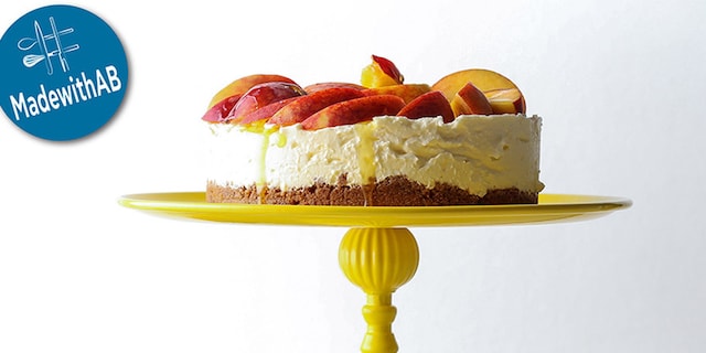 Cheesecake με καλοκαιρινά φρούτα