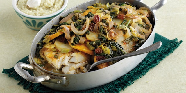 Μπακαλιάρο με Χορταρικά