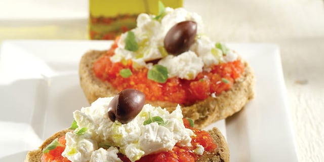 Κρητικός ντάκος