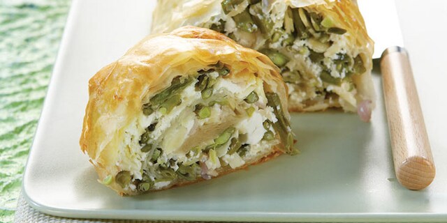 Ρολό με φασολάκι και φύλλο κρούστας