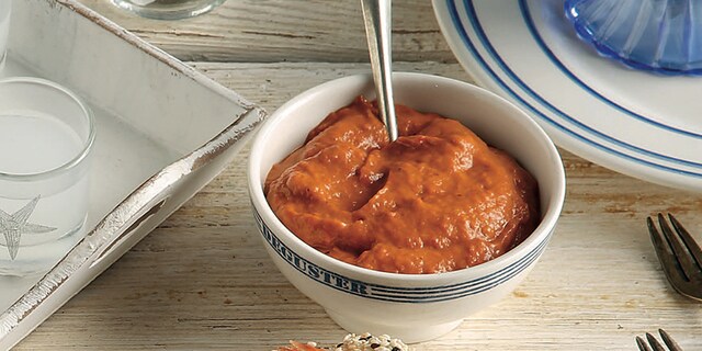 Ρεγκοσαλάτα µε πετιµέζι