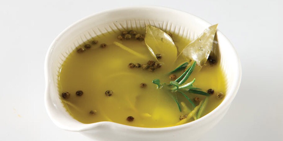 Μαρινάδα για μπουτάκι αρνίσιο ή κατσικίσιο στον φούρνο