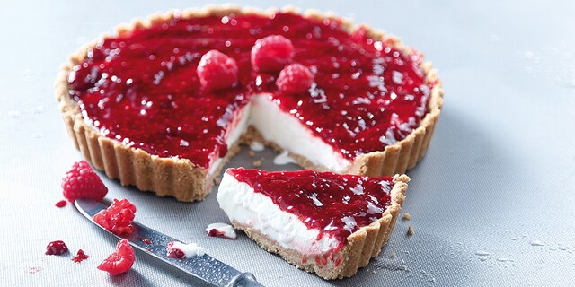 Τάρτα με παγωτό βατόμουρο