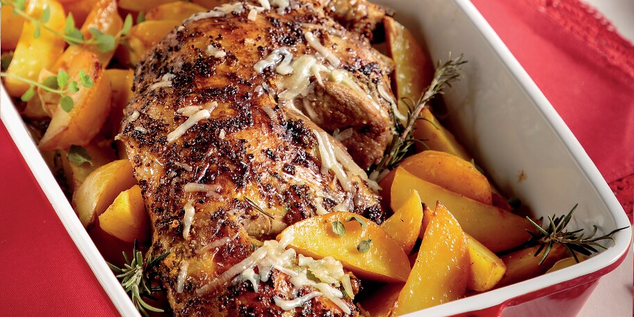 Αρνάκι στο φούρνο με γραβιέρα και δεντρολίβανο