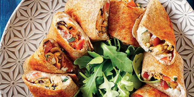 Τορτίγια ολικής με μύδια και κεφαλοτύρι