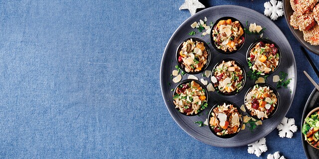 Πιλάφι με καστανό ρύζι, αμύγδαλα, σταφίδες και κάστανα