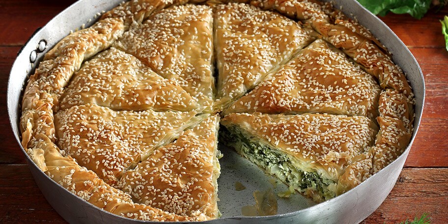 Σπανακόπιτα με κατίκι Δομοκού