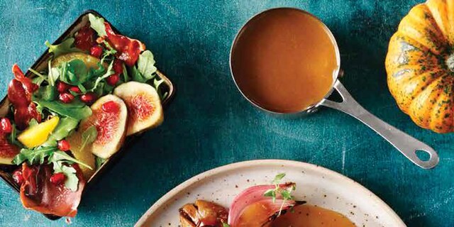 Δροσερή σαλάτα με ρόκα, σύκα και ρόδι     