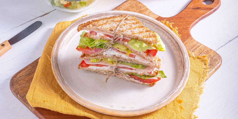 Light Club Sandwich