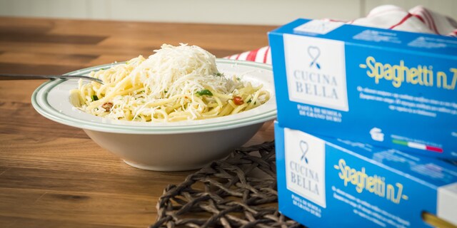 Spaghetti aglio, olio e pepperoncino