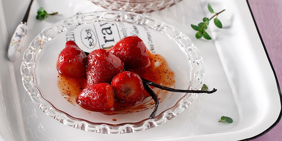 Φράουλες στο γκριλ, με αρωματικά