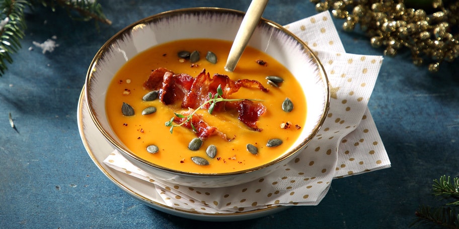 Σούπα κολοκύθας με κόκκινες φακές και κουρκουμά