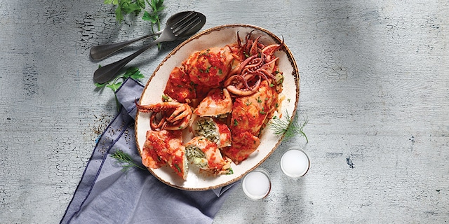 Θράψαλα γεμιστά με ρύζι και κουκουνάρι