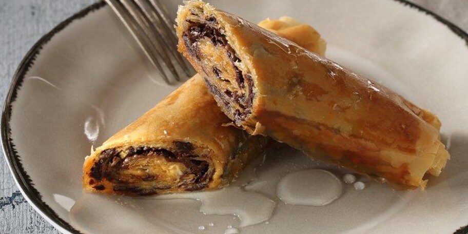 ΦΛΟΓΕΡΕΣ ΜΕ ΤΑΧΙΝΙ ΚΑΙ ΣΟΚΟΛΑΤΑ 