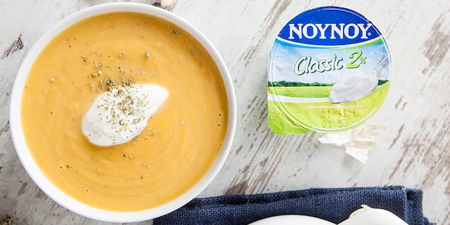 ΣΟΥΠΑ ΚΟΛΟΚΥΘΑΣ ΜΕ ΤΖΙΝΤΖΕΡ ΚΑΙ ΚΑΝΕΛΑ