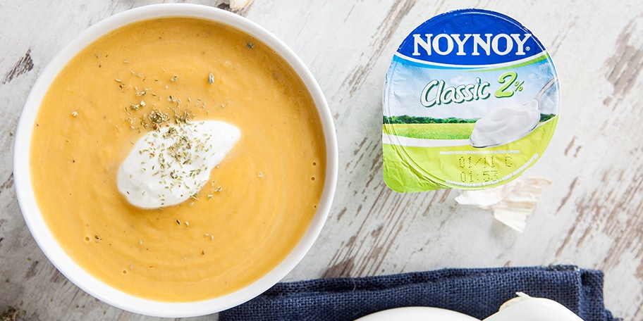 ΣΟΥΠΑ ΚΟΛΟΚΥΘΑΣ ΜΕ ΤΖΙΝΤΖΕΡ ΚΑΙ ΚΑΝΕΛΑ