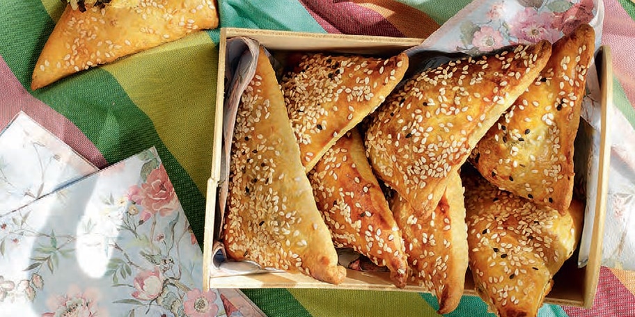 Σπανακοπιτάκια με αβοκάντο