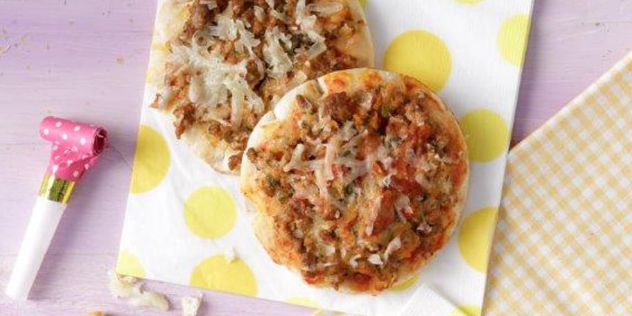 Πιτσάκια μίνι με κιμά και κασέρι