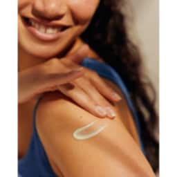NIVEA | Αντηλιακή Λοσιόν Protect & Moisture SPF20 200ml
