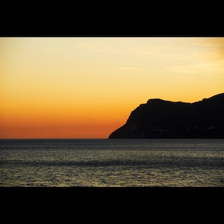 NIVEA | Sunscreen Spray Sensitive Protect SPF50+ Trigger 270ml