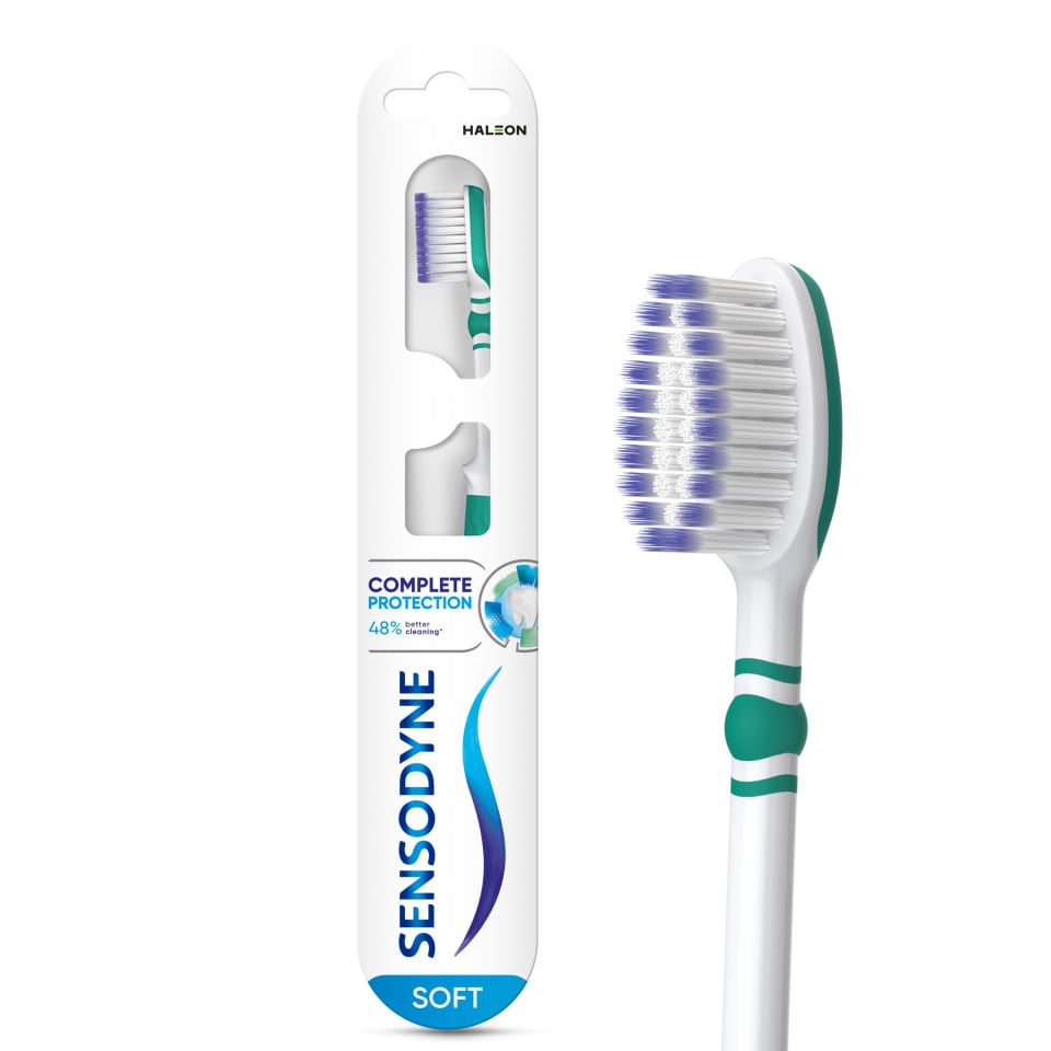 SENSODYNE Οδοντόβουρτσα Complete Protect Soft 1 τεμάχιο